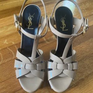 good condition and only been worn a few times.